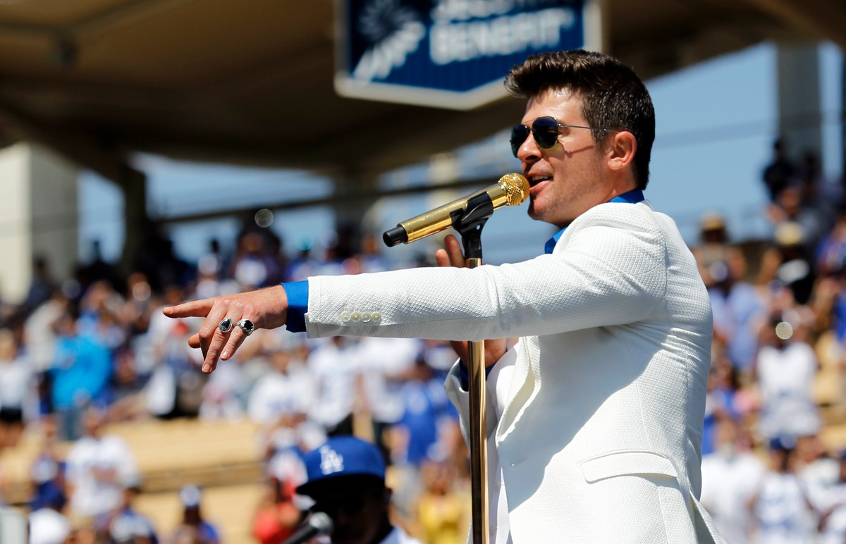 Robin Thicke chce odzyskać byłą żonę...
