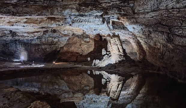 Pećina Vjetrenica u blizini Trebinja