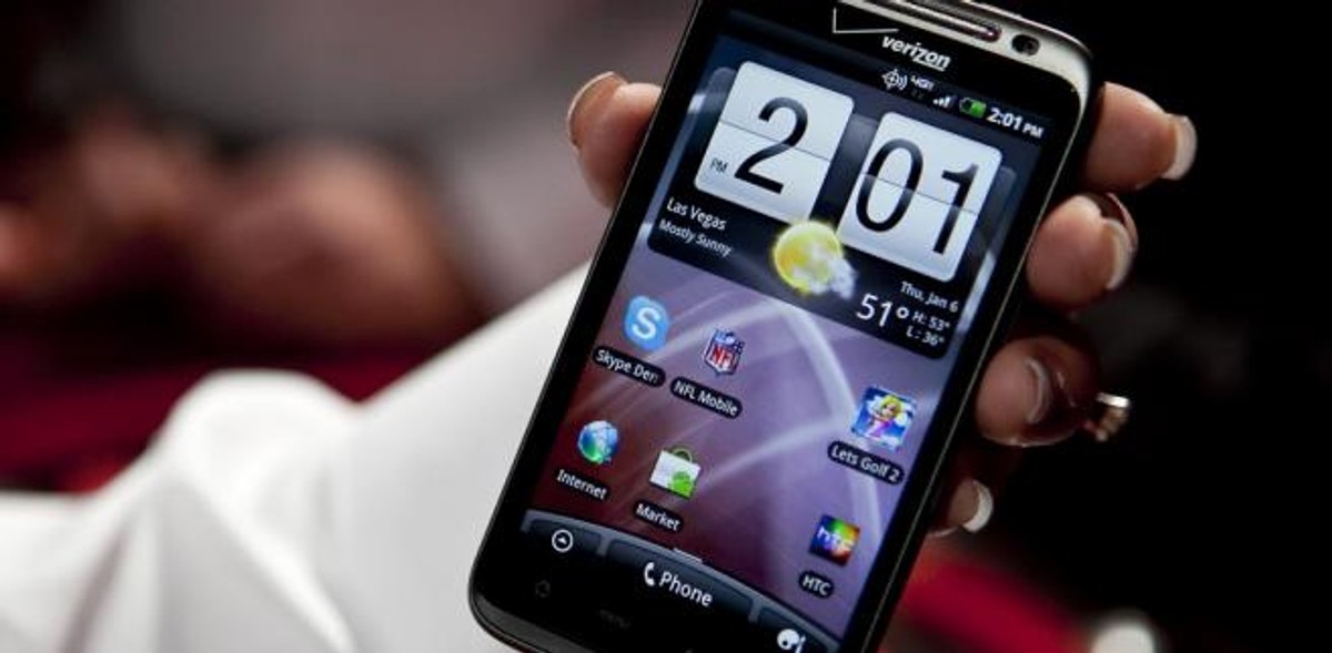 Aplikacje pozwalają na pełniejsze wykorzystanie możliwości coraz nowocześniejszych telefonów niż strony lajt..