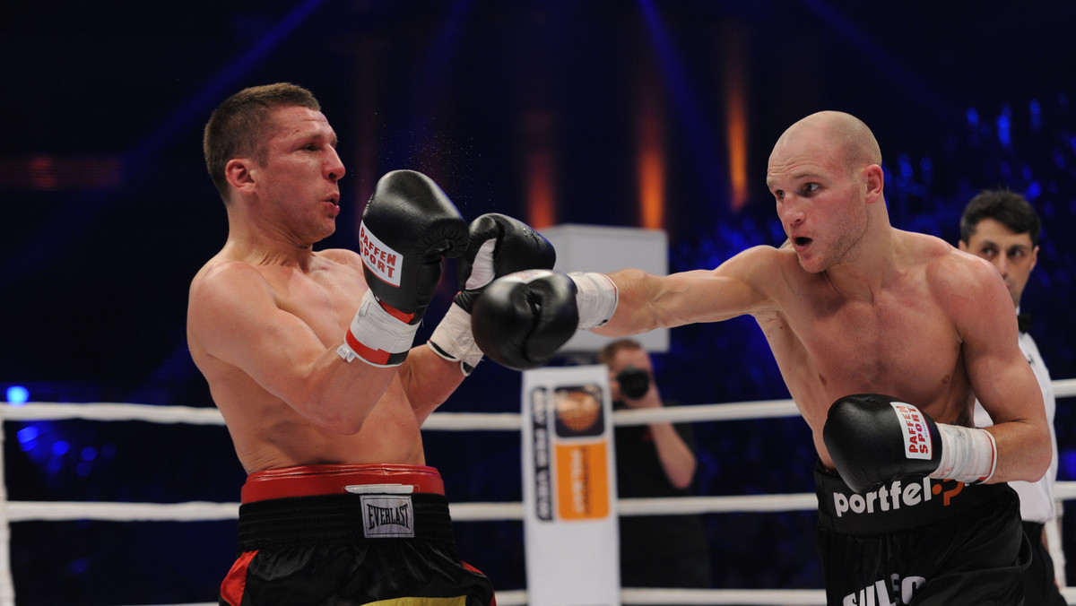 W pojedynku wieczoru gali "Ełk Boxing Night" Maciej Sulęcki (15-0, 3 KO) pokonał wysoko na punkty (98-93, 99-91, 98-92) Łukasza Wawrzyczka (18-1-2, 2 KO), zdobywając tytuł mistrza Rzeczypospolitej Polskiej kategorii średniej.