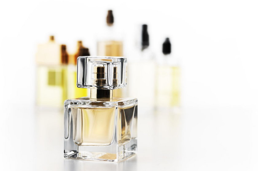 Jak używać perfum, by ich zapach był trwały
