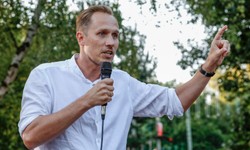 Konfederacja:  PKW realizuje polityczny atak na przeciwnika "bandy czworga"