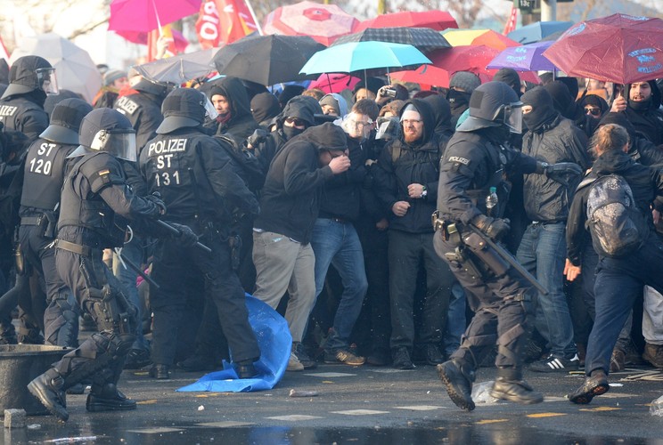 Zamieszki we Frankfurie nad Menem