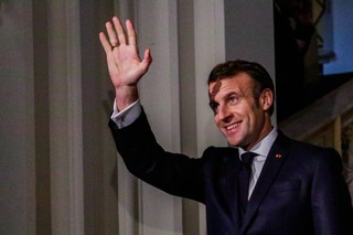 Pomoc Ukrainie. Paryż dużo deklaruje, ale mało płaci