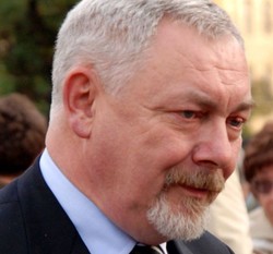 Jacek Majchrowski dla DGP: Darmowa komunikacja to skrajny populizm