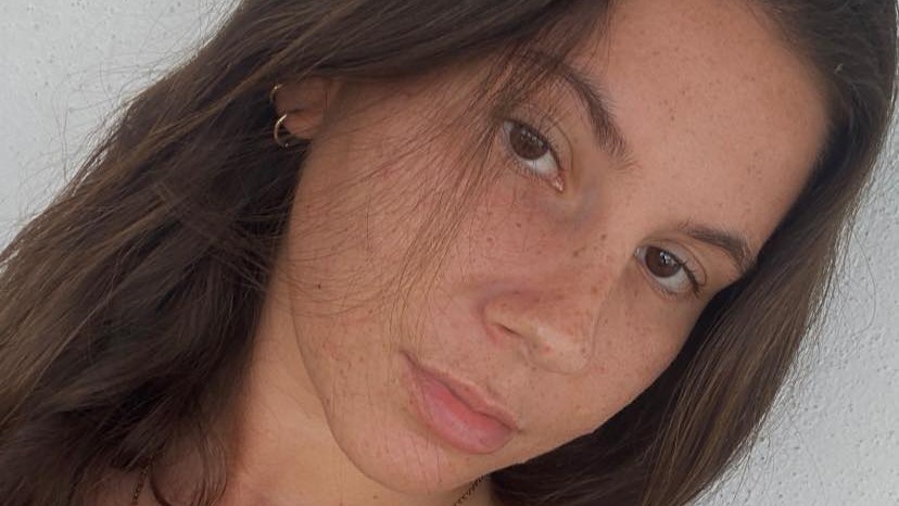 Vivian prišla o zrak v pravom oku.