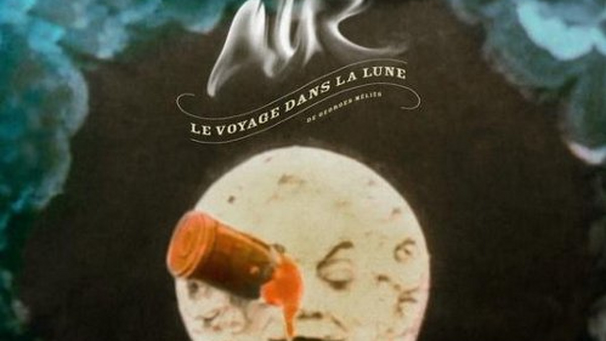 6 lutego ukaże się najnowszy album francuskiego duetu Air, zatytułowany "Le Voyage Dans La Lune". Do internetu trafił legalny odsłuch tego dzieła.