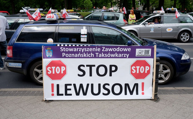 Ministerstwo chce blokować dostęp do sieci, by utrudnić klientom korzystanie z Ubera