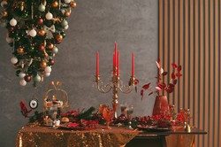 Dawniej Polacy wieszali pod sufitem "odwróconą choinkę". Dlaczego przestali?