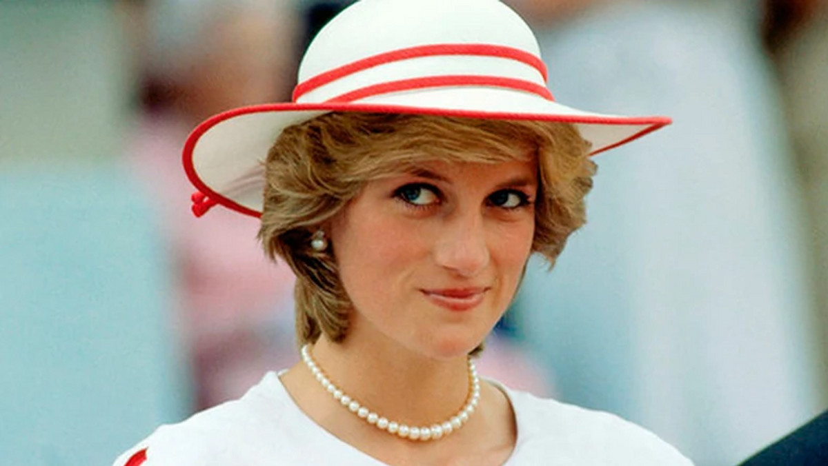 Księżna Diana na niepublikowanym zdjęciu. W bikini w towarzystwie bułgarskiego księcia