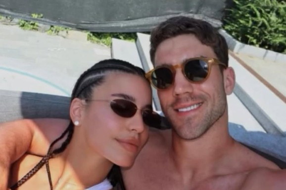 OVO JE RAZLOG ZBOG KOG SU RASKINULI DUŠAN VLAHOVIĆ I VANJA: Zbog njegove odluke se odmah vratila u Beograd