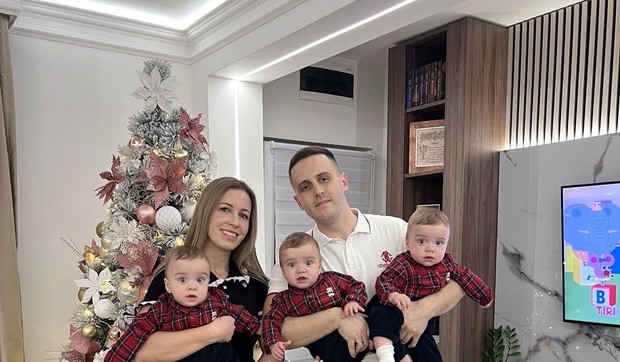 Porodica Donić za novogodišnje praznike 