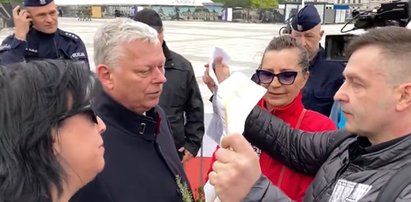 Karczemna awantura przed pomnikiem smoleńskim. W roli głównej posłowie PiS [WIDEO]