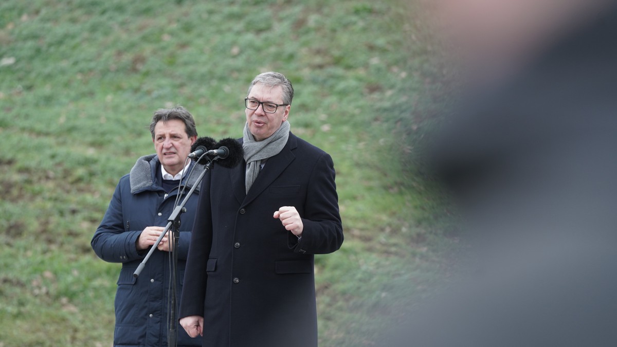 Aleksandar Vučić na polaganju kamena temeljca na Banjici