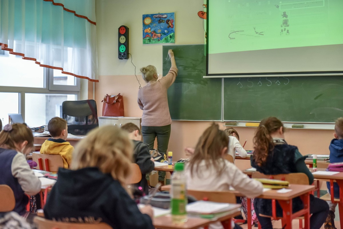 Gwałtowny protest nauczycieli. Domagają się wycofania projektu ustawy