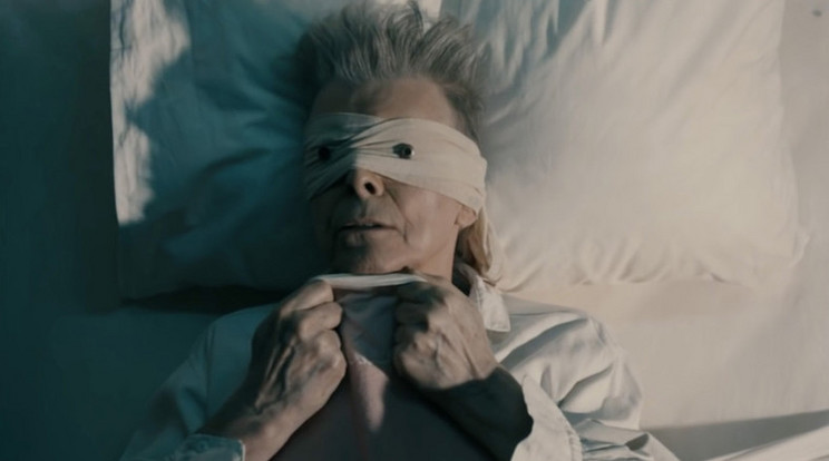 David Bowie utolsó klippjében, amely már a halála után jelent meg /Fotó: Nortfoto