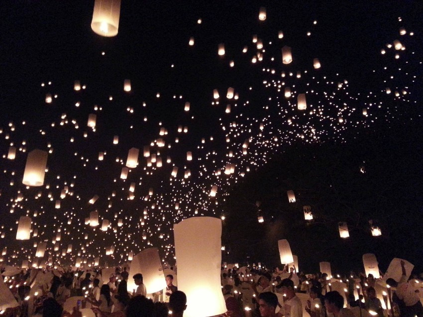 Lampioni su širili poruku mira