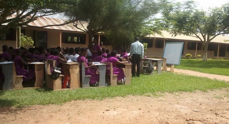 SHS runs classes under trees (File photo)