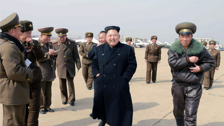 Korea Północna może przeprowadzić uprzedzający atak jądrowy na USA - ogłosił minister spraw zagranicznych Koreańskiej Republiki Ludowo-Demokratycznej Ri Su Yong...
