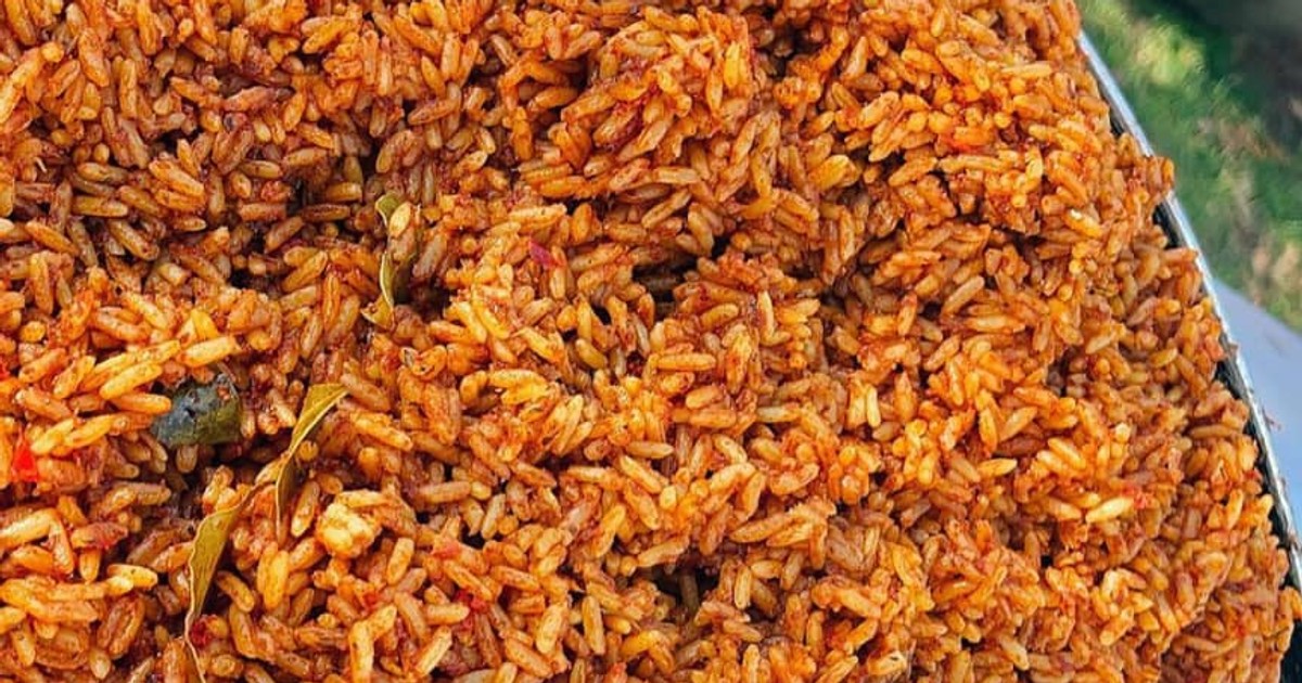 Hot Jollof Rice Hasn't Sold This Fast; The LucreziaBySujimoto Is Down To 2Units! - Vimarsana News