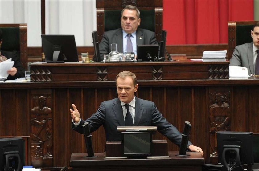 Tusk straszy polaków