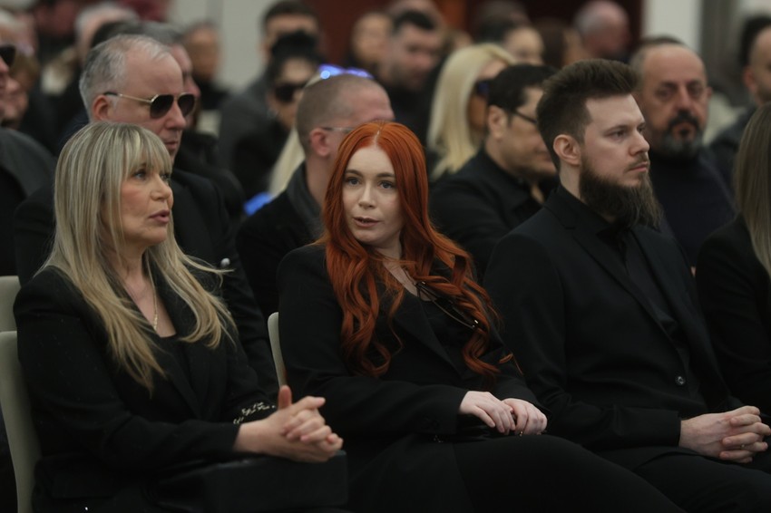 Porodica na komemoraciji Saši Popoviću