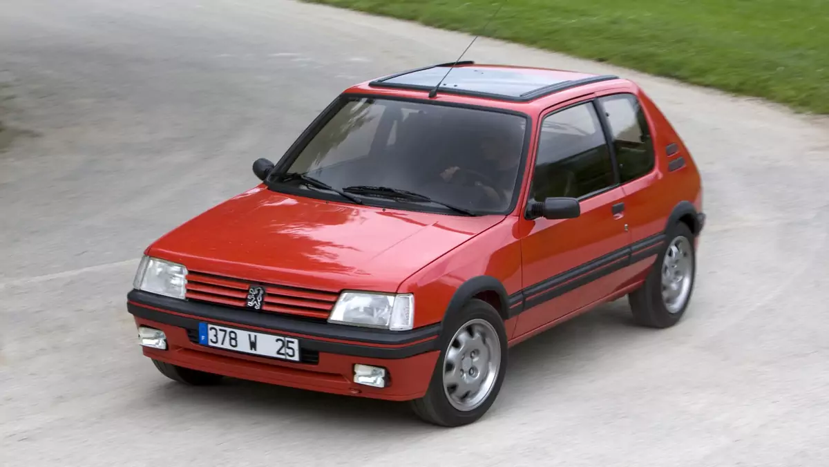 Od Peugeota 201 do 208 - historia sukcesu miejskiego auta