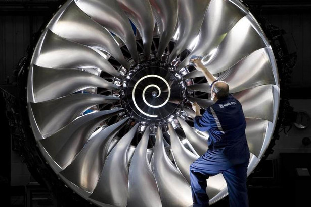 Silnik Trent 1000 produkcji Rolls-Royce w samolocie Boeing 787 Dreamliner. Publikacja za zgodą Rolls-Royce. Copyright © Rolls-Royce plc 2010.