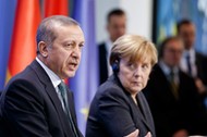 Merkel welcomes Erdogan in Berlin