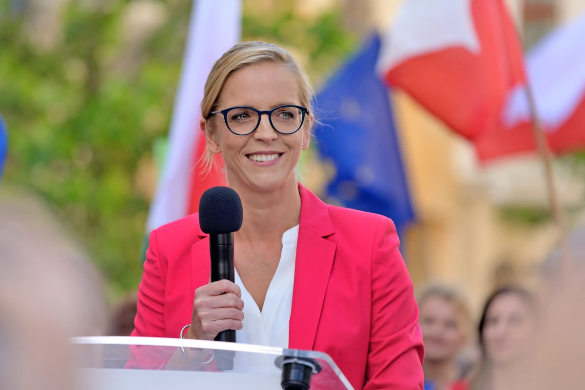 Who does Trzaskowski&#39;s wife work for? amazing  information