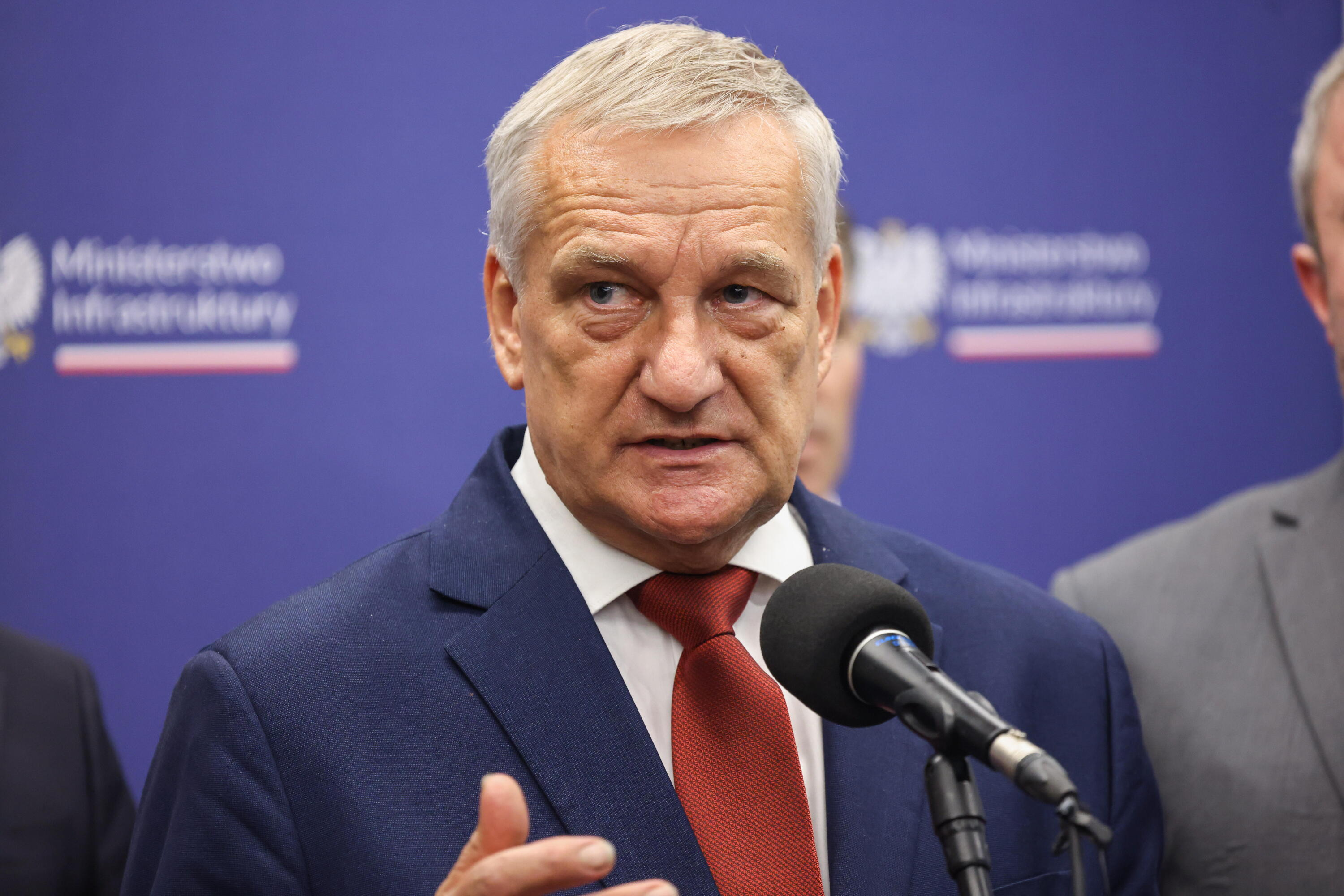 Budowa schronów bez przetargów - MSWiA zmienia prawo. 5 mld zł