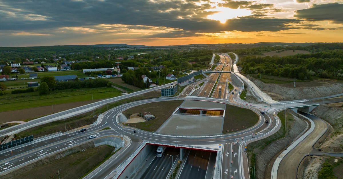 Będzie sześć nowych tras w centrum Polski. Kierowcy ominą wreszcie centra miast