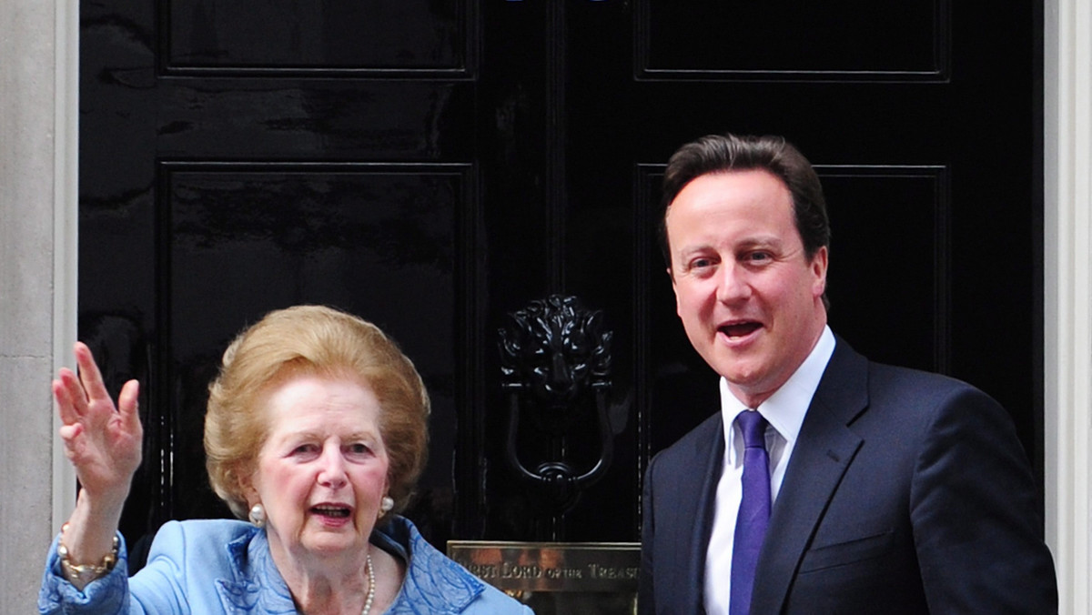 85-letnia baronessa Margaret Thatcher z powodu choroby odwołała w ostatniej chwili udział w urodzinowym bankiecie, wydanym w czwartek na jej cześć przez premiera Davida Camerona na Downing Street.