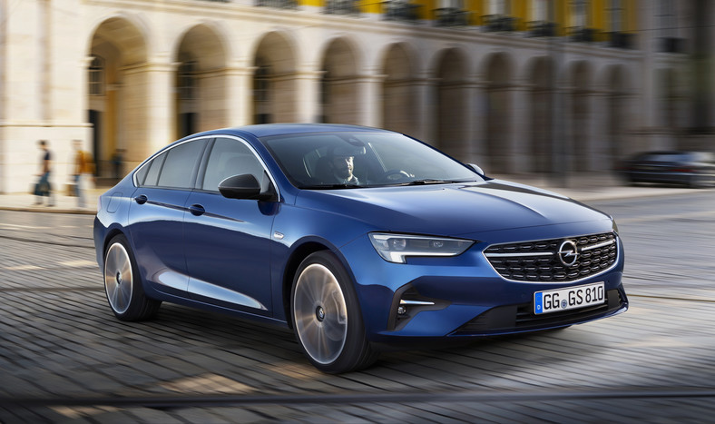 Opel Insignia po modernizacji – więcej elegancji w standardzie