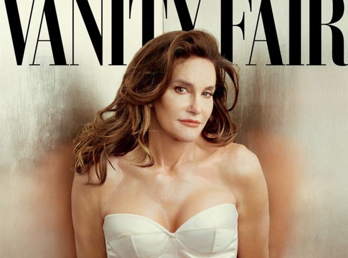 Ojczym Kim Kardashian na pierwszej okładce po zmianie płci: Mówcie mi Caitlyn!