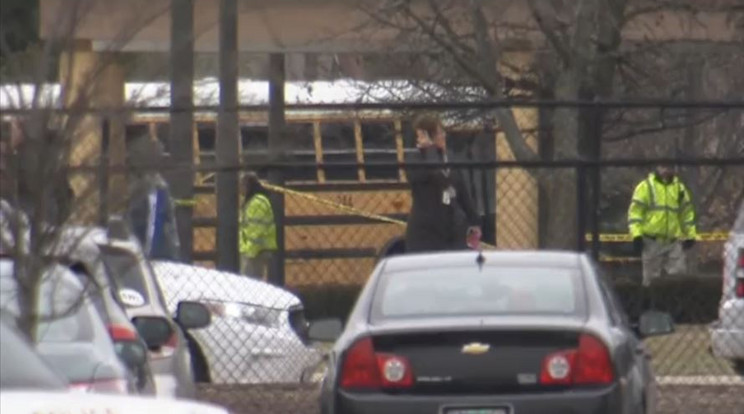 Ellökte diákjait a gyilkos járat elől /Fotó: NBC videó
