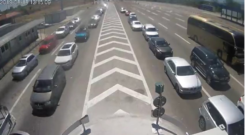 Granični prelaz Preševo na ulazu u Srbiju, trenutno