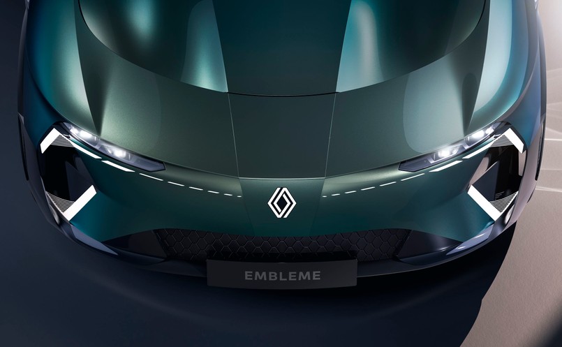 Nowe Renault Embleme