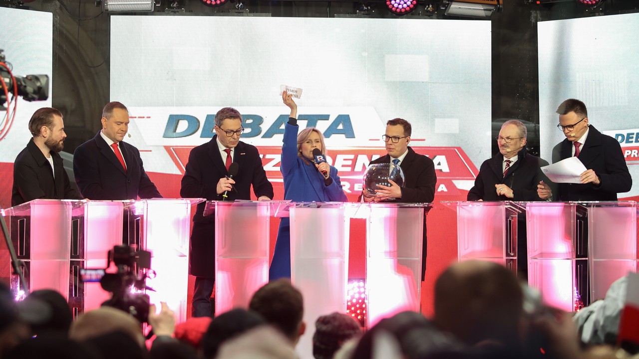 Kampania jak nie z tego kraju. Jesteśmy o włos od powtórki tragikomedii z 2015 r.