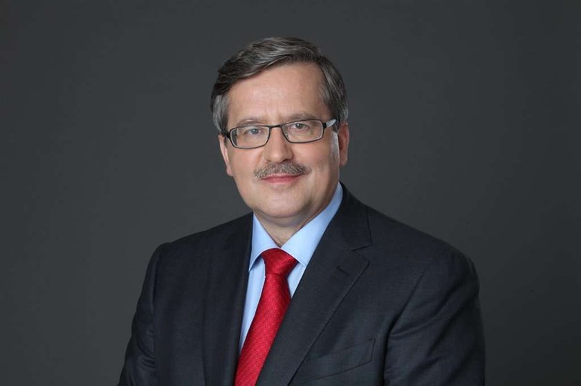 Komorowski na czerwonym