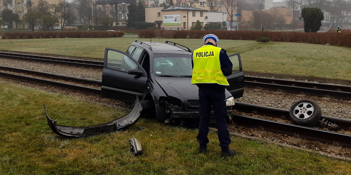 Wypadek w Łodzi. Policja szuka sprawcy