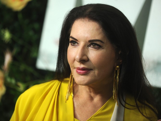 Marina Abramović dala Beograđanima da 6 sati rade šta hoće sa njenim telom - usledio je šok  