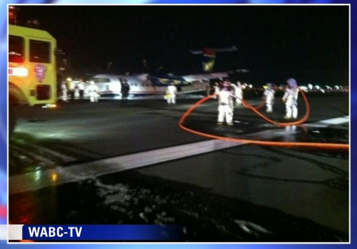 Awaryjne lądowanie bez podwozia w USA