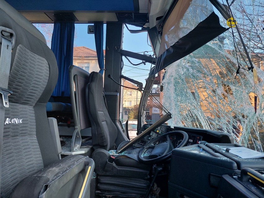 Sudar autobusa u Zemunu