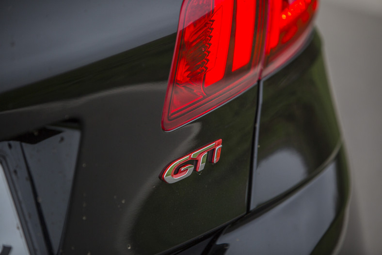 Peugeot 308 GTI fl