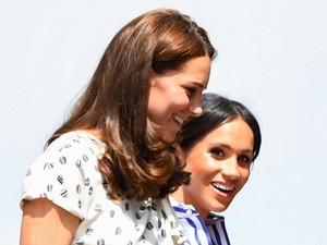 Mindent félre! Kate Middleton és Meghan Markle kettesben érkeztek Wimbledonba