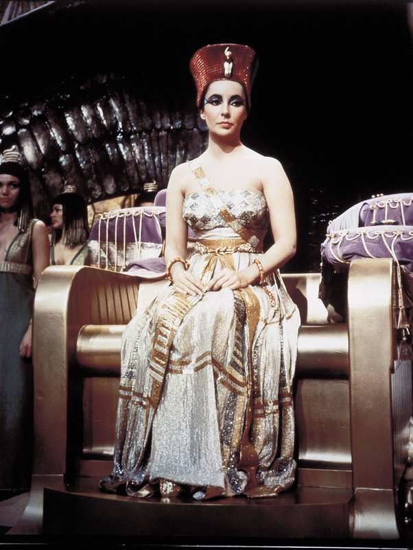 Elizabeth Taylor w filmie "Kleopatra"