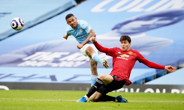 Gabriel Jesus i Victor Lindelof