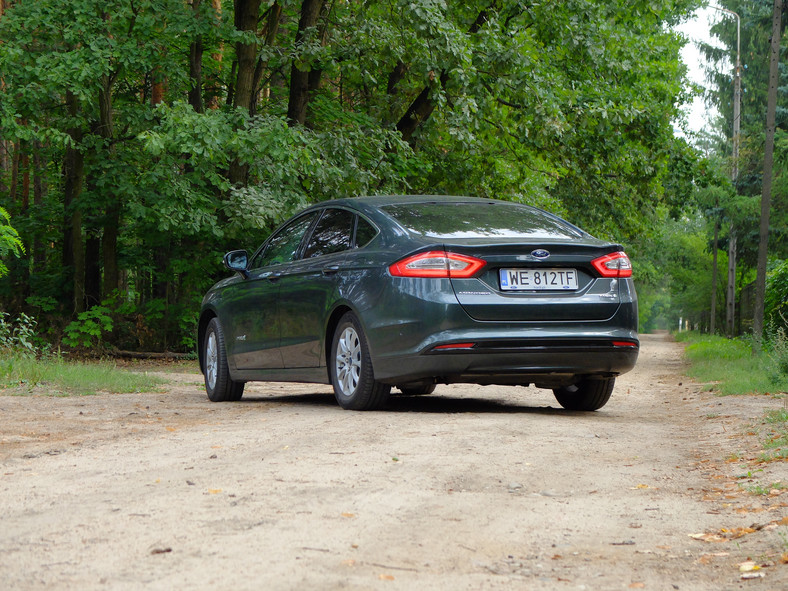 Ford Mondeo Hybrid