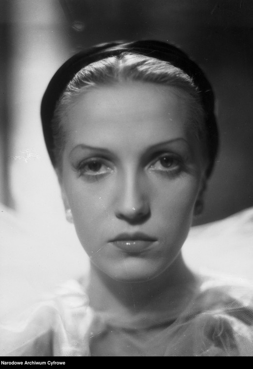 Tamara Wiszniewska ve filmu "Dívka hledá lásku" (1938)